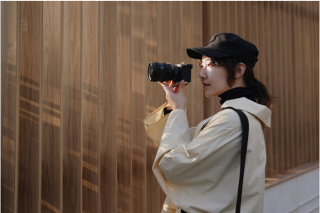 轻量化设计，满足日常双影像创作需求